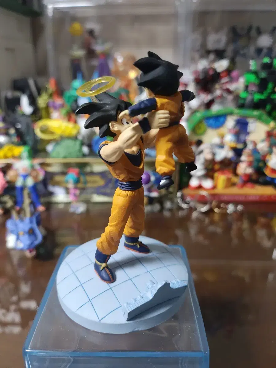 thumbnail-0